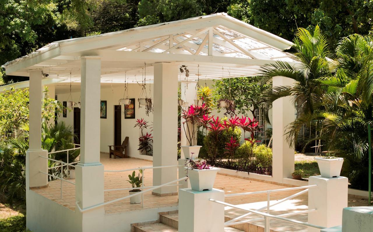 Le Grand Hotel Beck Cap-Haïtien Εξωτερικό φωτογραφία