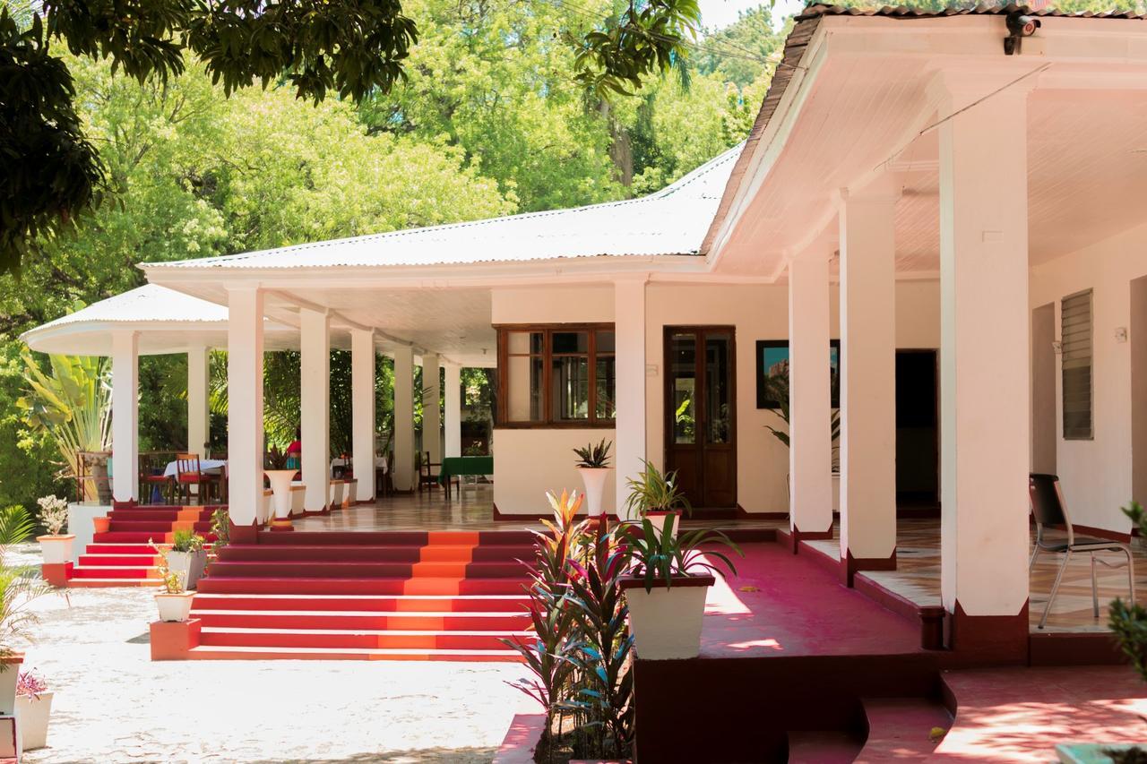 Le Grand Hotel Beck Cap-Haïtien Εξωτερικό φωτογραφία